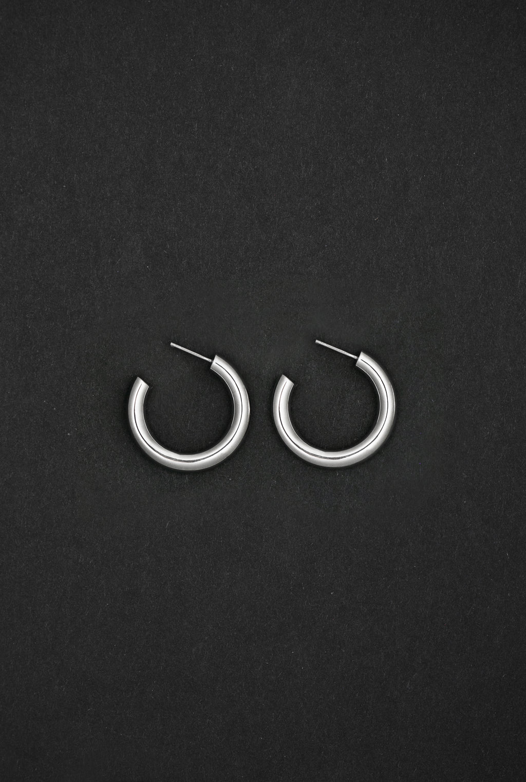 HOOP EARRING + CUFF EARRING