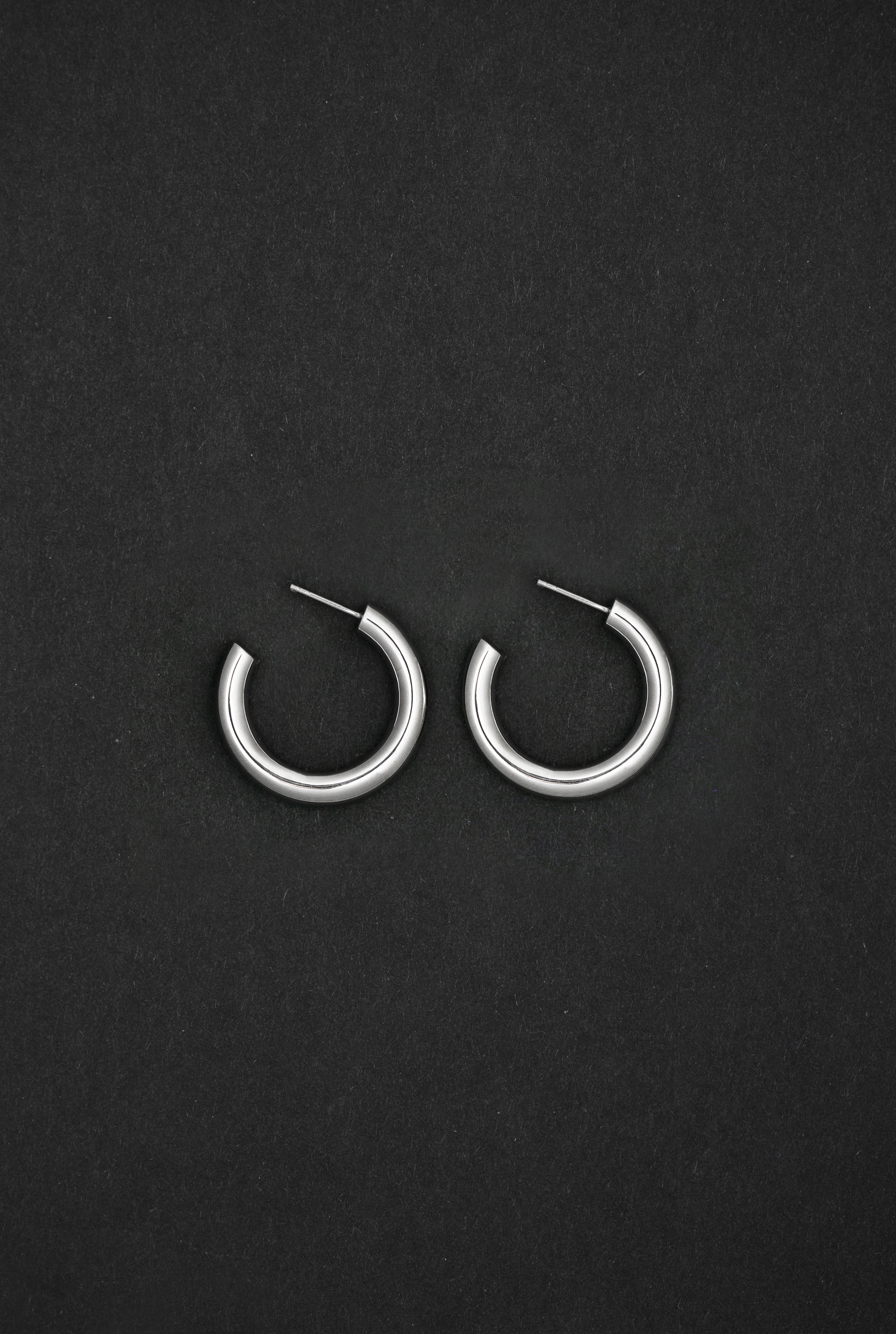 HOOP EARRING + CUFF EARRING