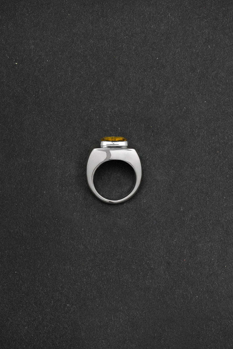 SQUARE RING WITH CITRINE